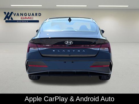 Used 2026 Hyundai Elantra SEL Sport Premium FWD image 6