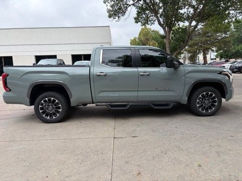 Used 2024 Toyota Tundra Limited AWD/4WD image 9