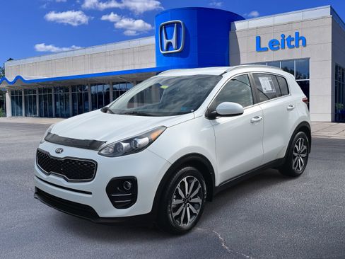Used 2017 Kia Sportage EX image 1