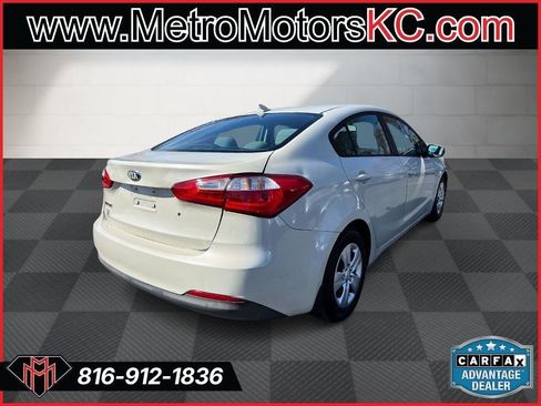 Used 2015 Kia Forte LX image 6