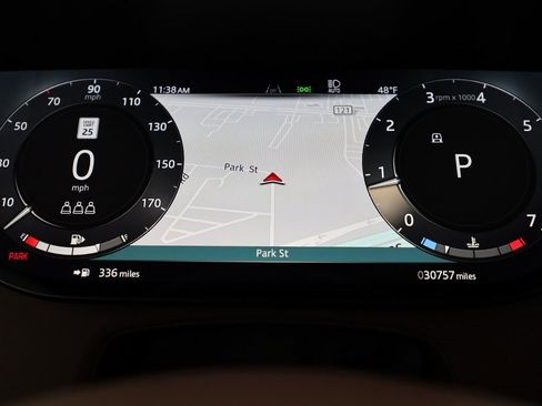 Used 2024 Land Rover Range Rover Sport Dynamic SE image 23