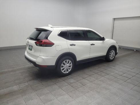 Used 2020 Nissan Rogue S FWD image 10