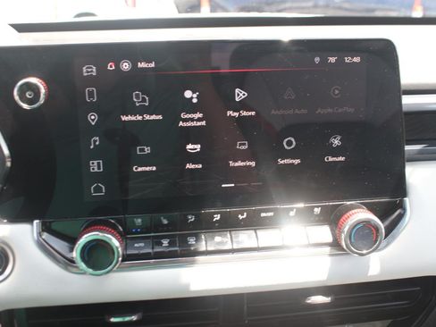 Used 2024 GMC Canyon AT4X AWD/4WD image 25