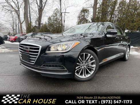Used 2015 Hyundai Genesis 3.8 w/ Option Group 03 image 2