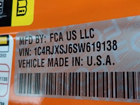 New 2025 Jeep Wrangler Unlimited Rubicon 392 image 35