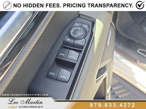 Used 2023 Chevrolet Silverado 1500 ZR2 w/ Technology Package AWD/4WD image 18