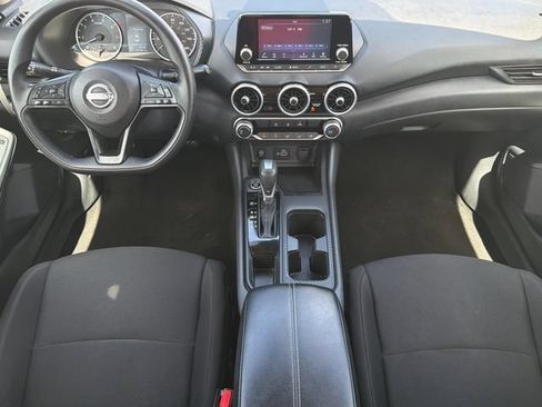 Used 2024 Nissan Sentra S FWD image 9