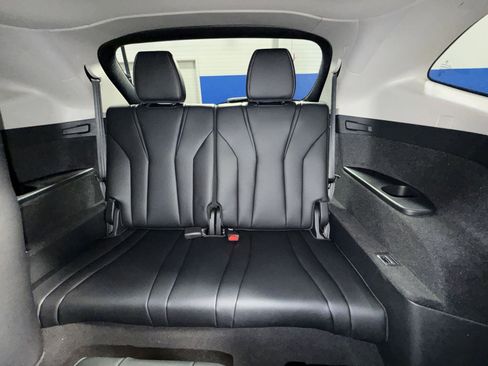 Used 2023 Acura MDX SH-AWD w/ Technology Package image 32