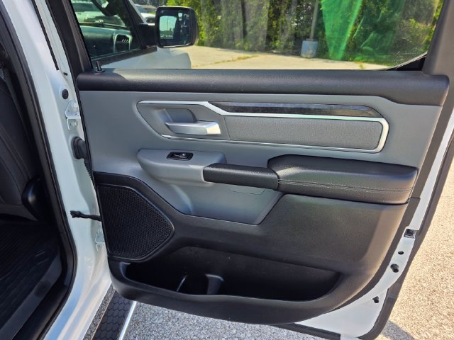 Used 2022 RAM 1500 Big Horn AWD/4WD image 13