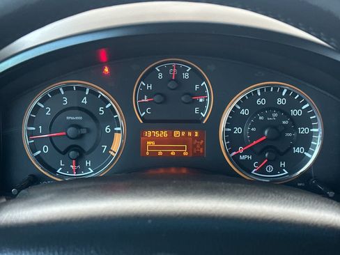 Used 2013 Nissan Titan SL w/ Texas Pkg RWD image 23