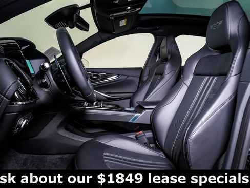 Used 2025 Aston Martin DBX 707 image 21