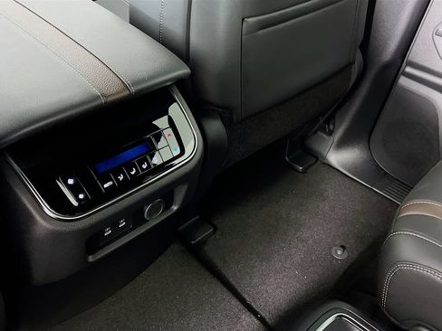 New 2026 Nissan Armada SL AWD/4WD image 24