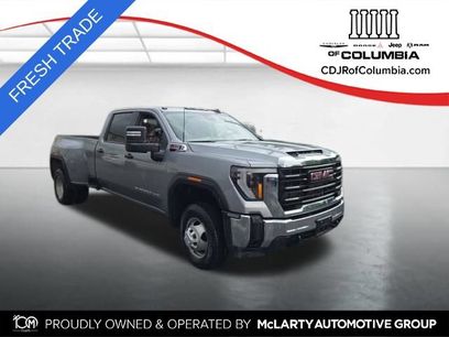 Used 2025 GMC Sierra 3500 Pro w/ Convenience Package