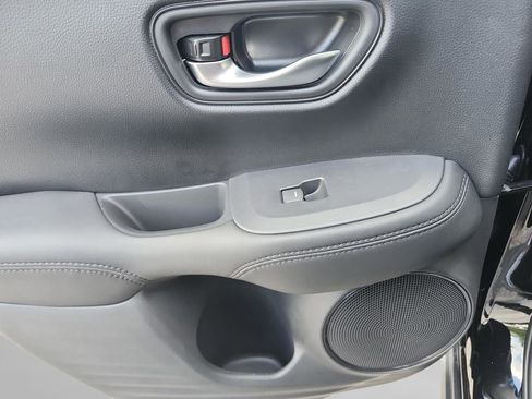New 2026 Honda HR-V LX image 22