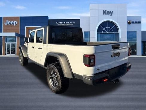 Used 2024 Jeep Gladiator Mojave image 3