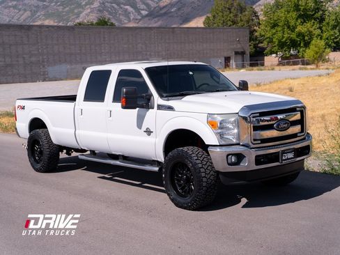 Used 2012 Ford F350 Lariat w/ Lariat Interior Pkg image 2