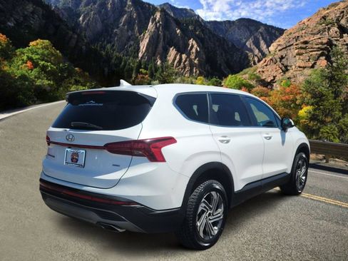 Used 2021 Hyundai Santa Fe SE AWD/4WD image 3