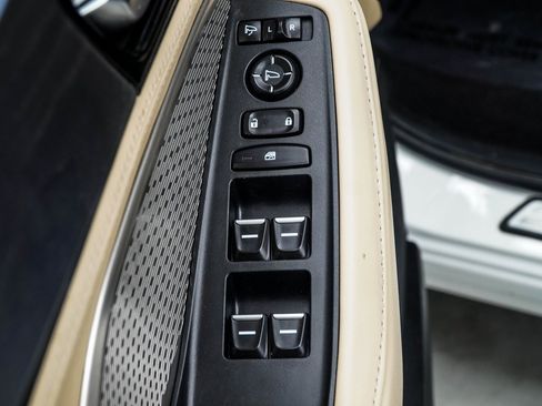 Used 2022 Acura MDX SH-AWD w/ Advance Package image 32