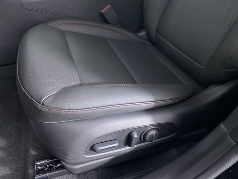 New 2026 Chevrolet Trax RS w/ Driver Confidence Package image 9