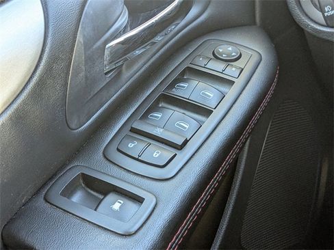 Used 2019 Dodge Grand Caravan GT image 27