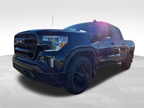 Used 2020 GMC Sierra 1500 Elevation image 3