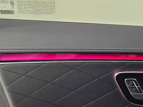 New 2025 Mercedes-Benz S 580e 4MATIC Sedan image 39