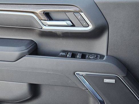 New 2026 Chevrolet Silverado 1500 LT Trail Boss w/ Convenience Package II image 25