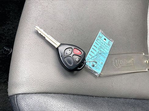 Used 2017 Toyota 4Runner SR5 Premium image 34