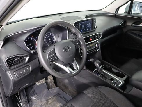 Used 2020 Hyundai Santa Fe SE image 25
