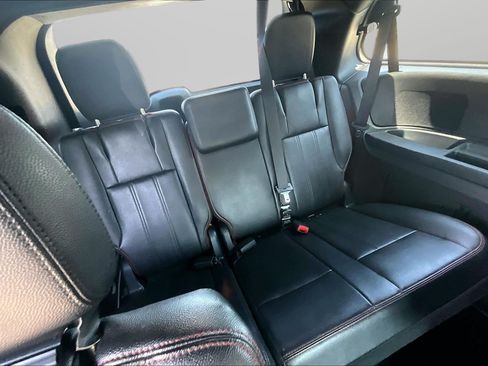 Used 2019 Dodge Grand Caravan GT FWD image 19