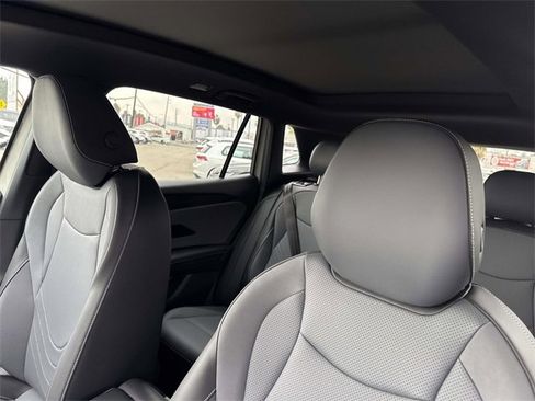 New 2026 Volkswagen Tiguan SE R-Line image 20