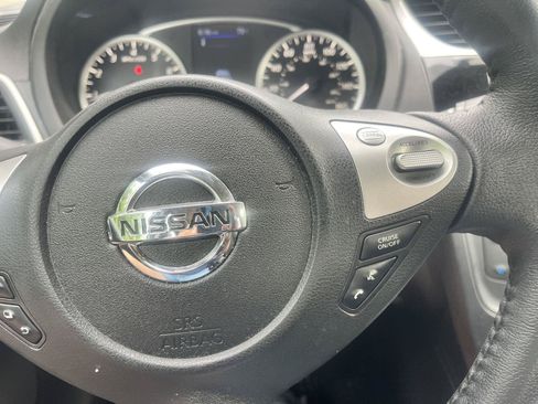 Used 2019 Nissan Sentra SV FWD image 24