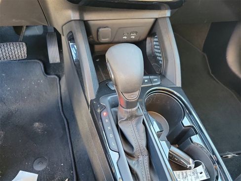 Used 2025 Chevrolet TrailBlazer LT image 24