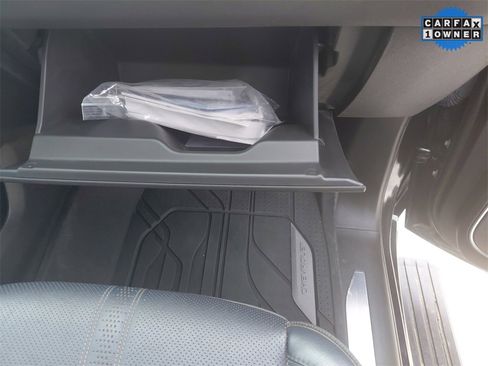 Used 2022 Chevrolet Silverado 1500 High Country w/ High Country Premium Package image 16