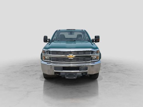 Used 2017 Chevrolet Silverado 2500 W/T w/ Snow Plow Prep Package AWD/4WD image 3