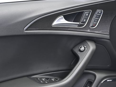 Used 2013 Audi S6 Prestige image 26