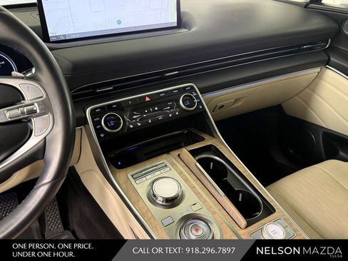 Used 2023 Genesis GV80 2.5T w/ Advanced Package AWD/4WD image 30