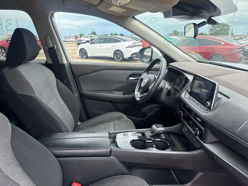 Used 2023 Nissan Rogue SV FWD image 28