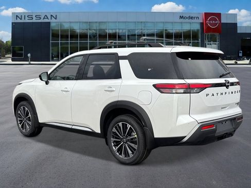 New 2026 Nissan Pathfinder Platinum AWD/4WD image 3