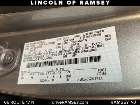 Used 2024 Lincoln Corsair Reserve w/ Equipment Group 201A image 30