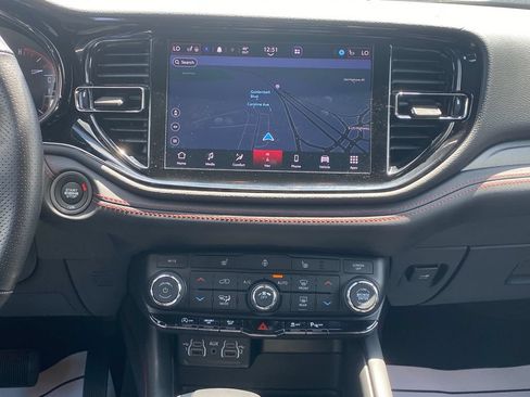 Used 2025 Dodge Durango GT AWD/4WD image 27