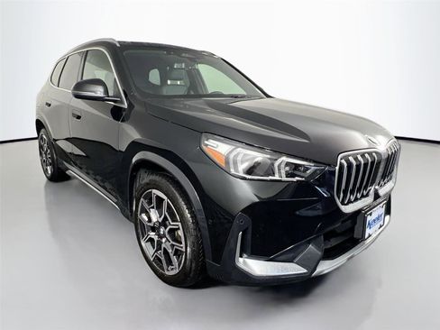 Used 2025 BMW X1 xDrive28i w/ Technology Package image 8