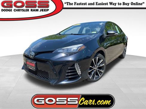 Used 2017 Toyota Corolla SE w/ SE Premium Package FWD image 1