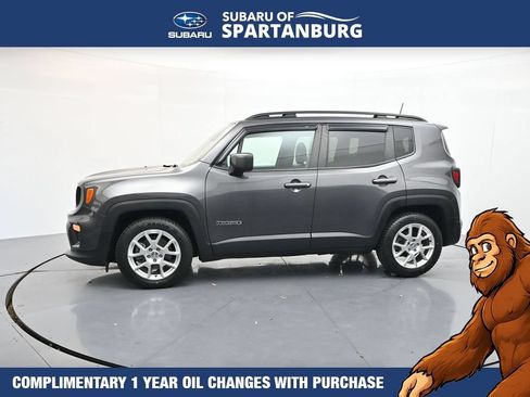 Used 2020 Jeep Renegade Latitude FWD image 4