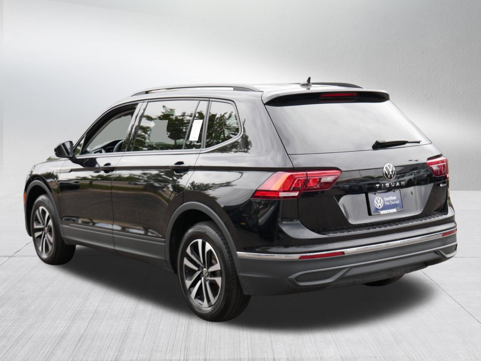 Certified 2024 Volkswagen Tiguan S AWD/4WD image 5