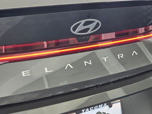 New 2026 Hyundai Elantra SEL Sport image 14