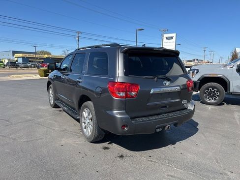 Used 2016 Toyota Sequoia Limited w/ Safety & Convenience Package image 8