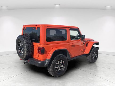 Used 2018 Jeep Wrangler Rubicon AWD/4WD image 5