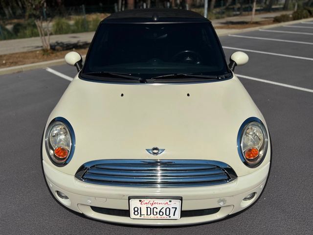 Used 2009 MINI Cooper Convertible FWD image 5