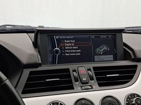 Used 2012 BMW Z4 sDrive28i image 18